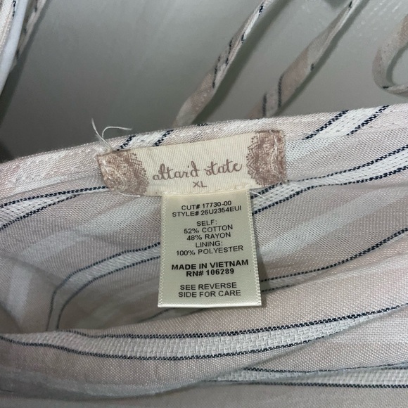 Altard State Romper - Picture 2 of 2